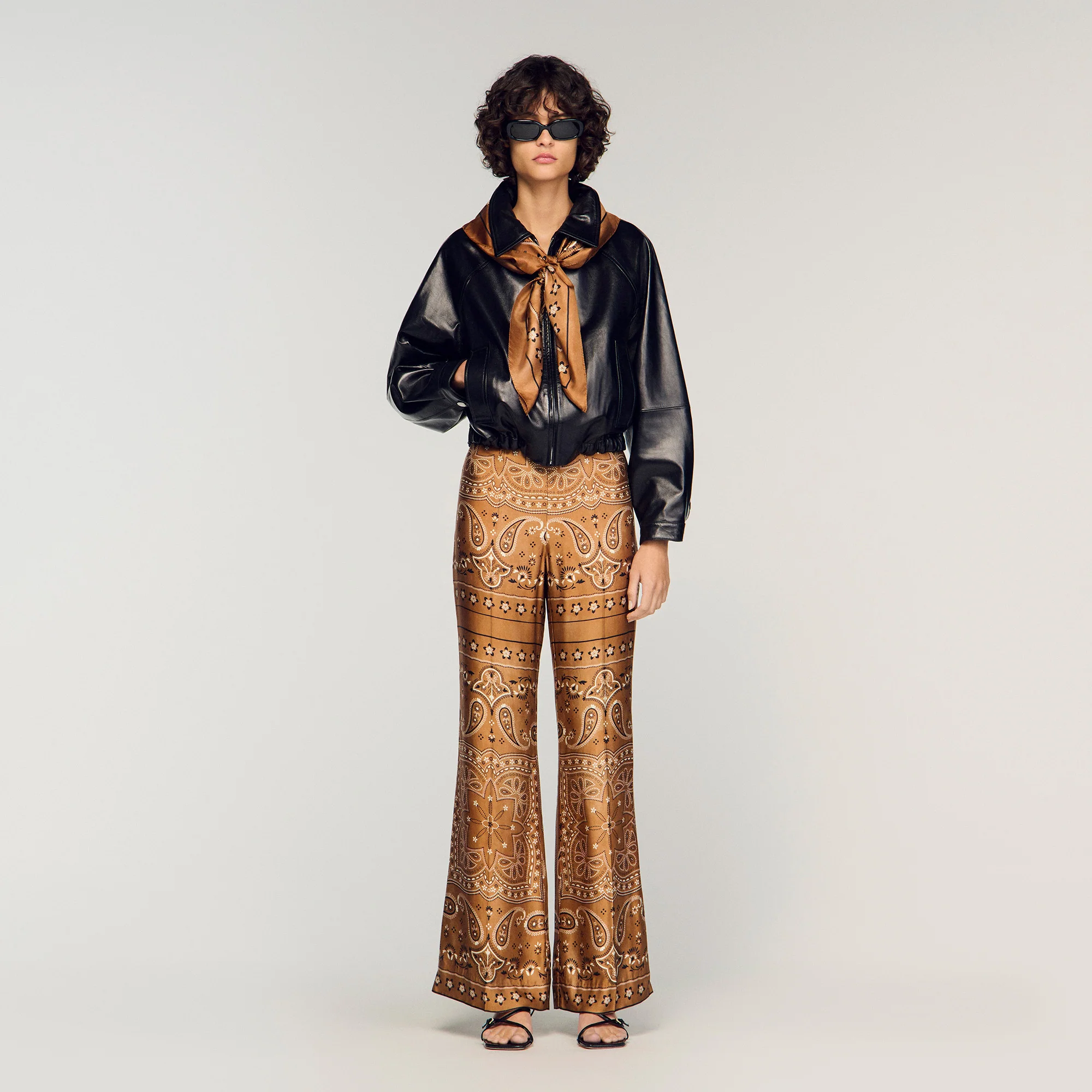 Darius Bandana-Print Floaty Trousers Brown / Black